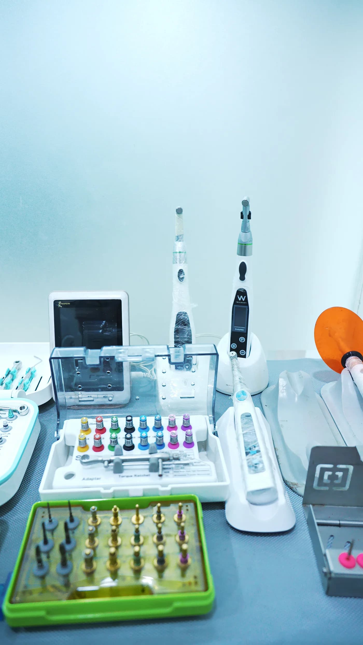 Endodontic & Implant Motor Kit